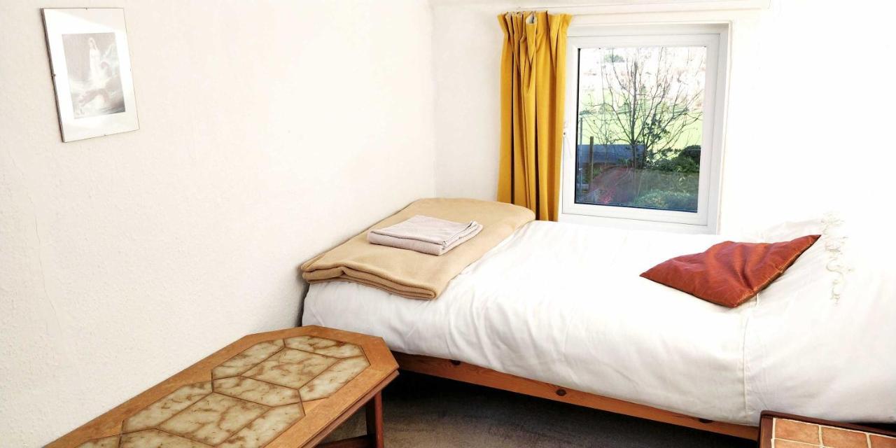 Hôtel Stargaia Retreat à Glastonbury Extérieur photo